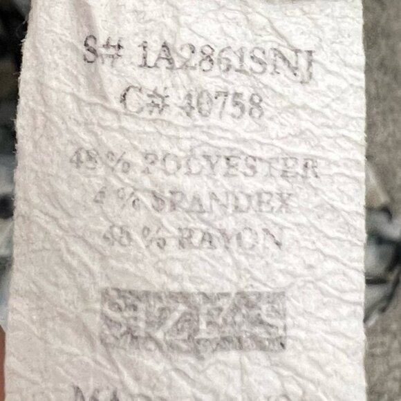 Women's Green Envelope Olive Layered Hem Sweater S - Picture 7 of 7